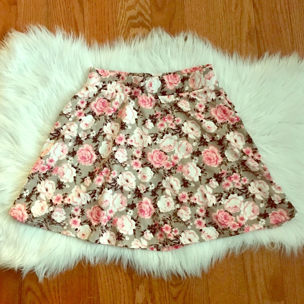 Charlotte Russe Floral Print Skirt
